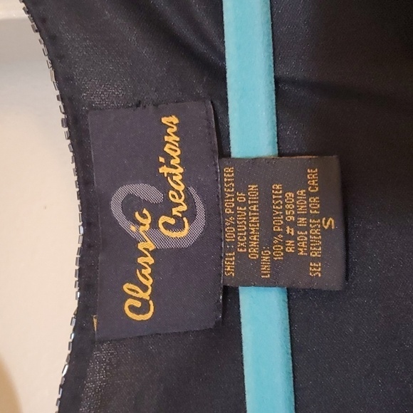 Classic Creations Beaded Floral Tank Size Small - Picture 4 of 6